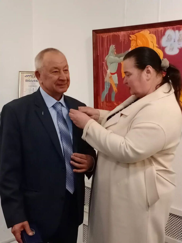 Детальніше про статтю «ВІД ТРИПІЛЛЯ ДО СЬОГОДЕННЯ» українського художника Павла Шарка